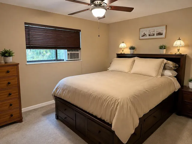 6374 193B STREET, Surrey 4