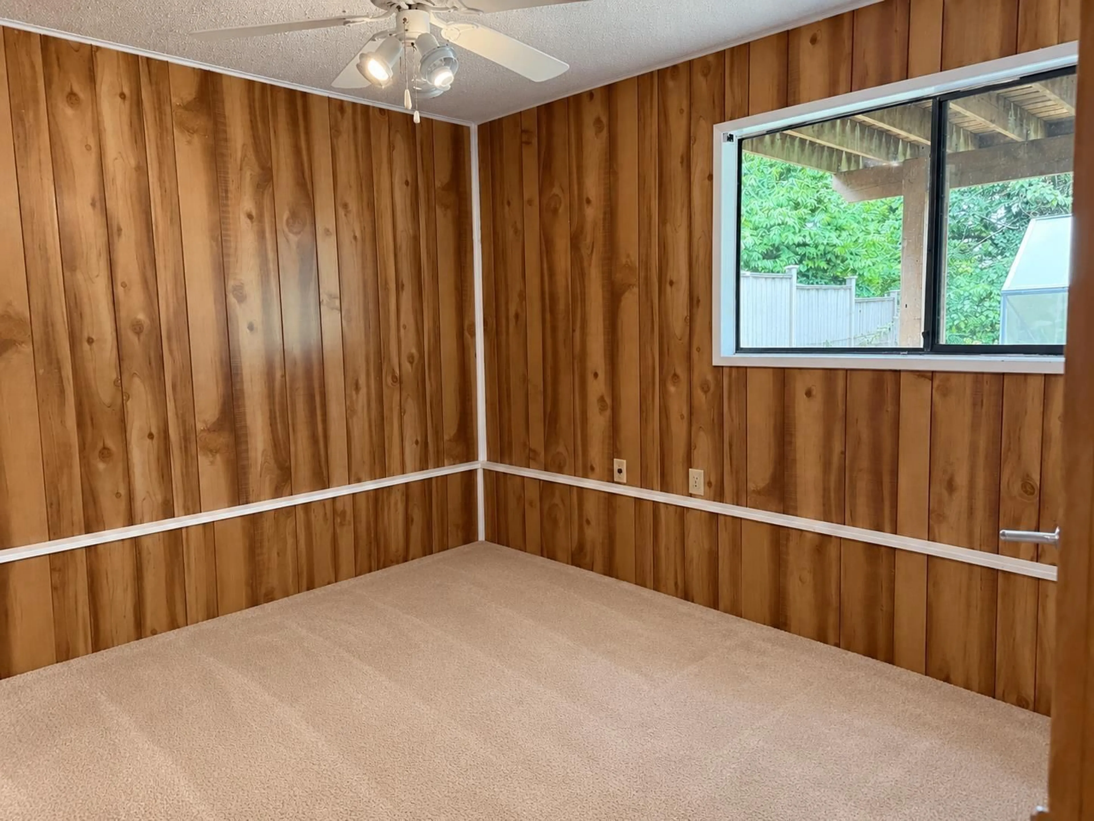A pic of a room for 6374 193B STREET, Surrey British Columbia V3S7L6