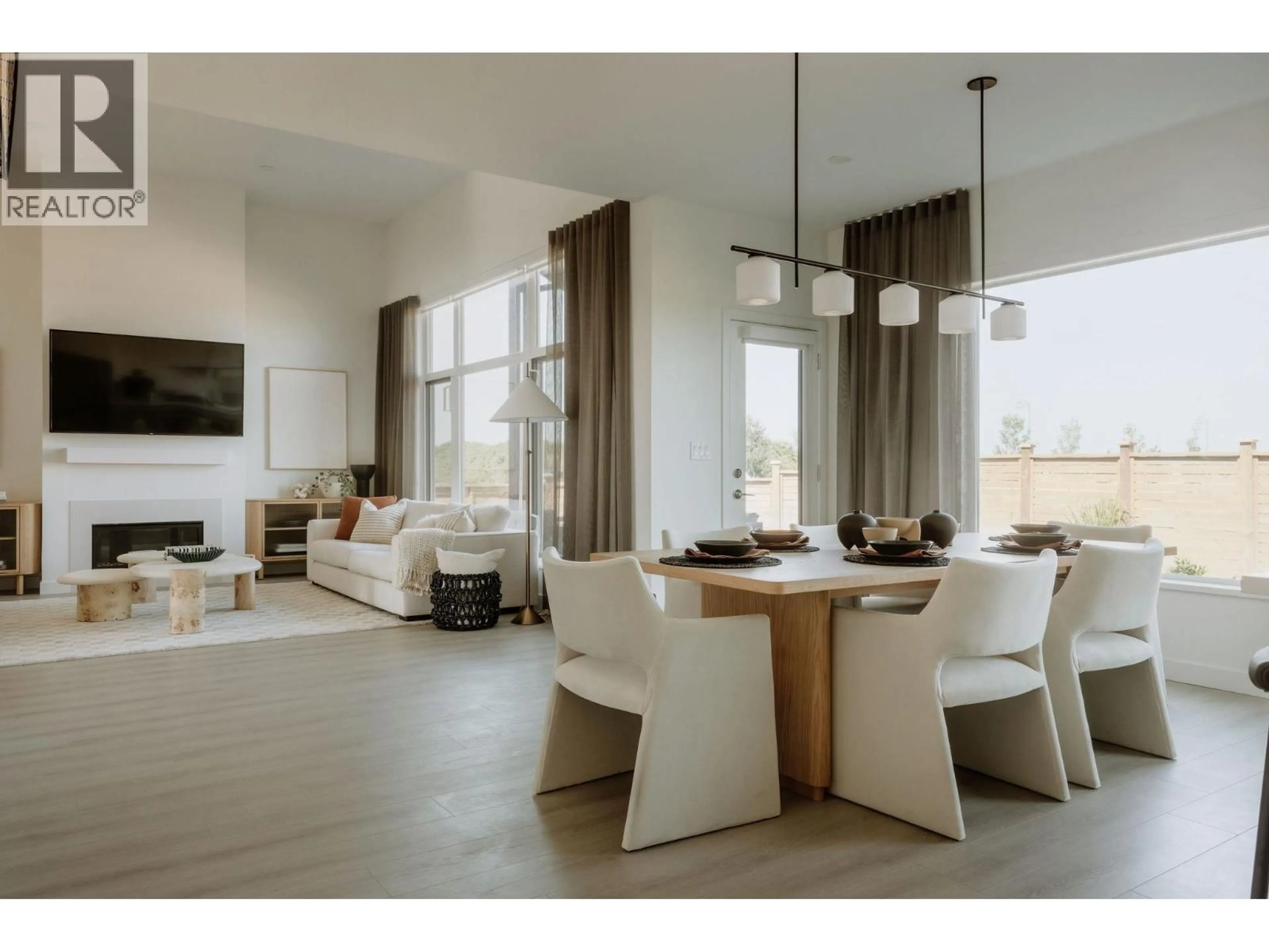 Unknown for 2464 ALDER WAY, Tsawwassen British Columbia V4M0G8