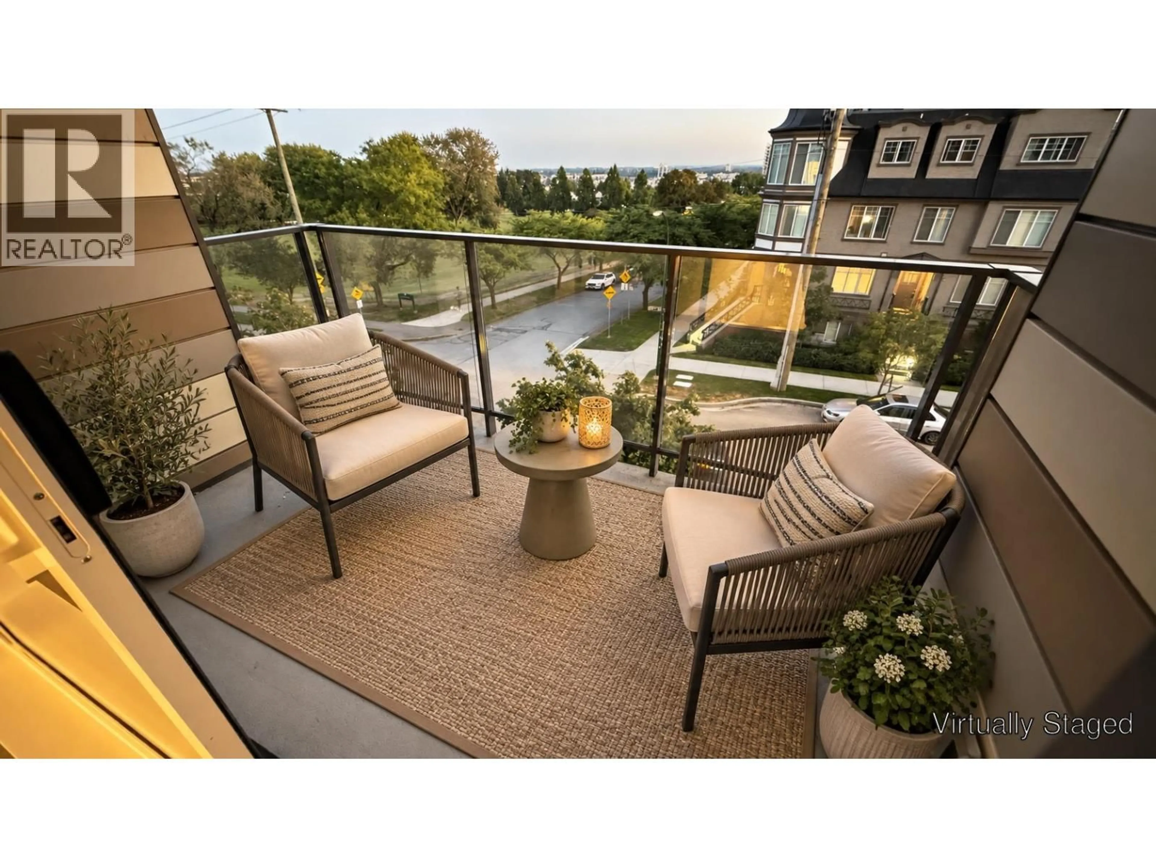 Patio, water/lake/river/ocean view for 309 - 477 59TH AVENUE, Vancouver British Columbia V5X1X4