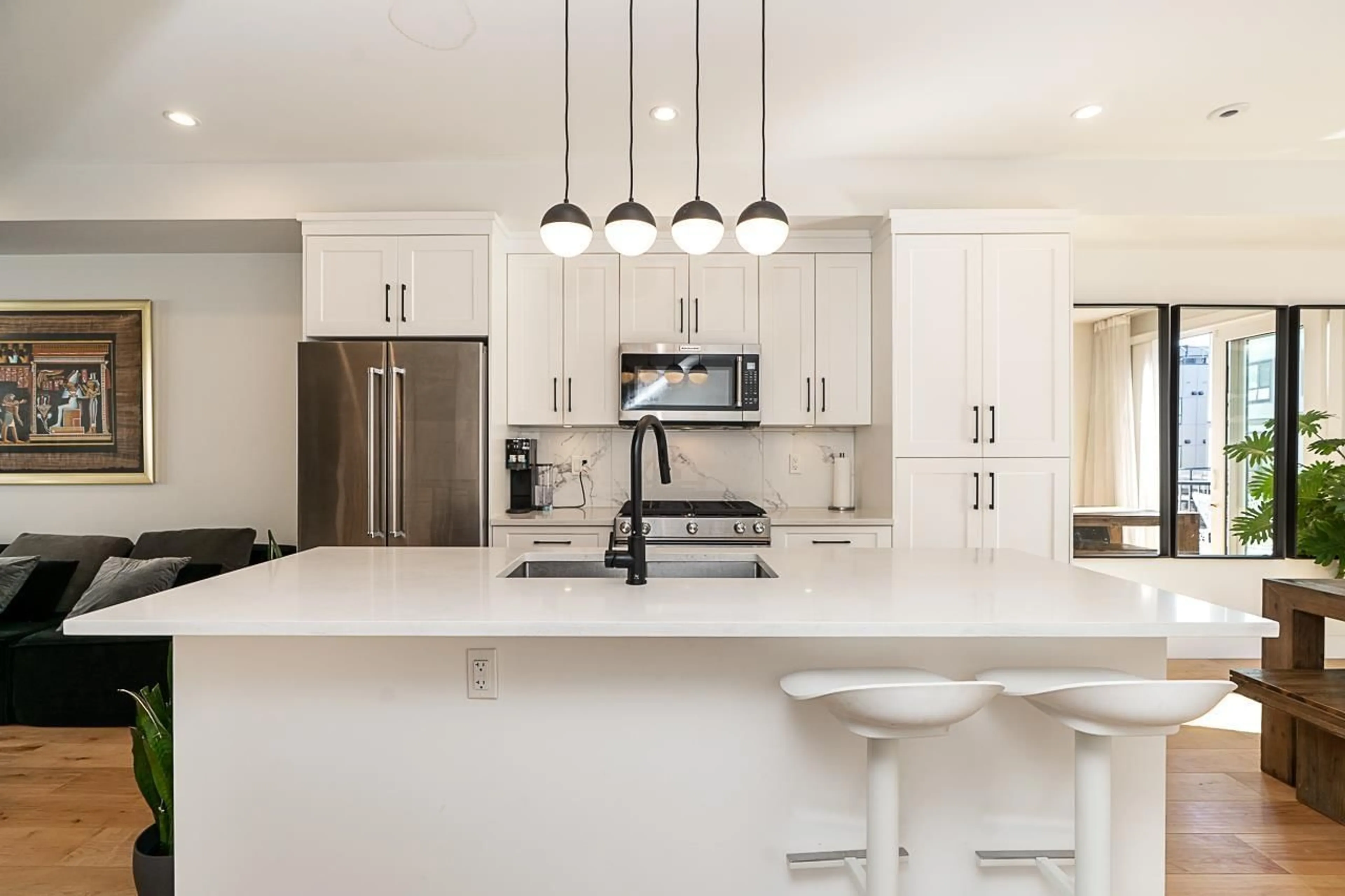 Open concept kitchen, ceramic/tile floor for 22 - 19624 56 AVENUE, Langley British Columbia V3A3X6