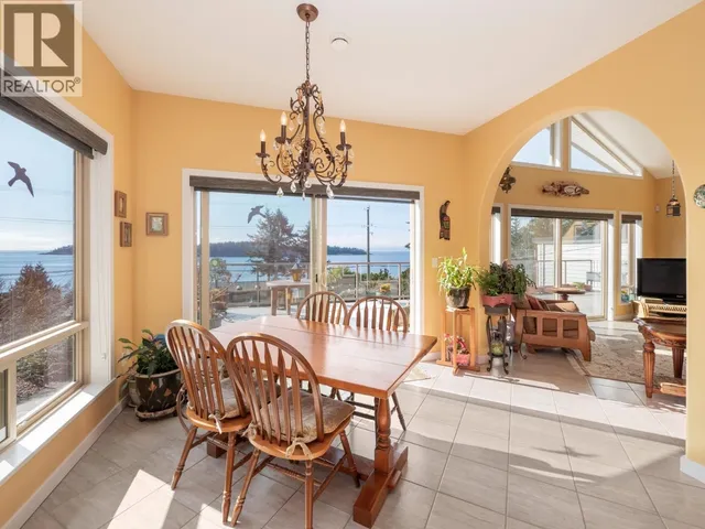 6682 SUNSHINE COAST HIGHWAY, Sechelt 5