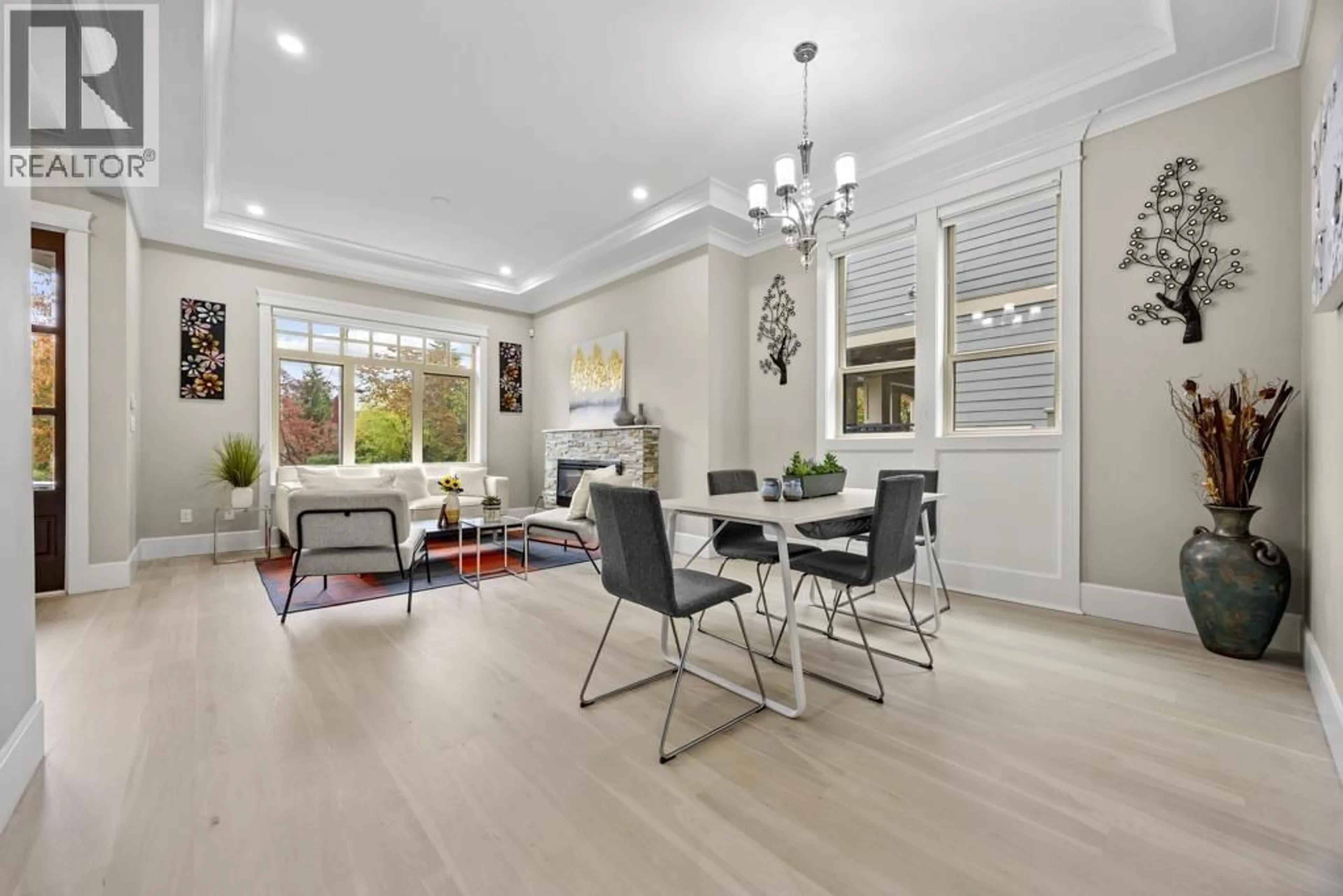 Dining room, unknown for 1919 DUBLIN STREET, New Westminster British Columbia V3M3A4