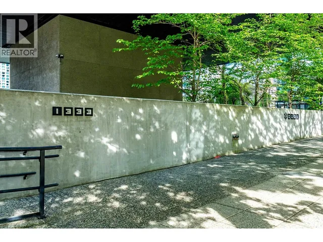 1113 - 1333 GEORGIA STREET, Vancouver 4