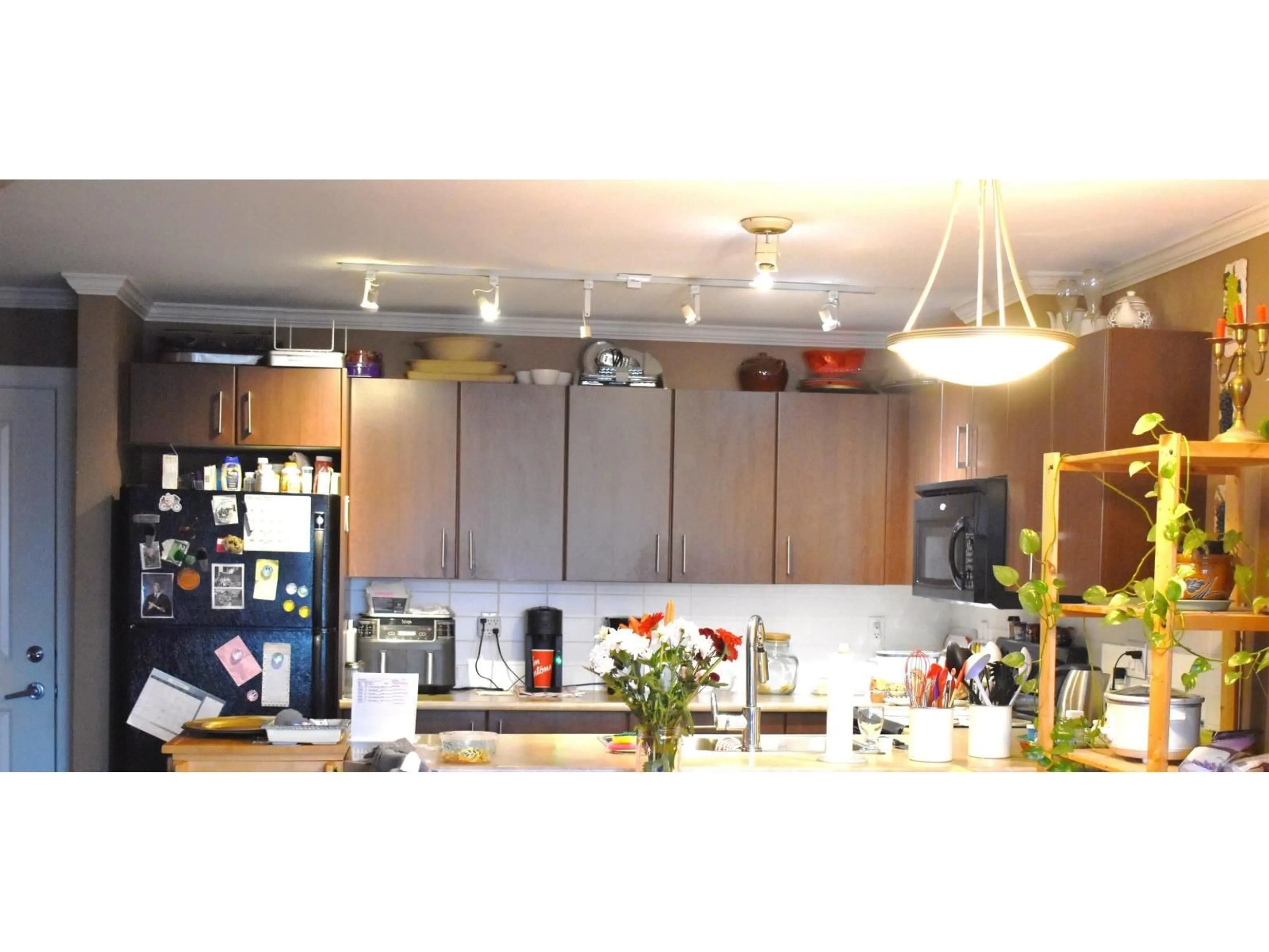 Unknown for 402 - 45559 YALE ROAD, Chilliwack British Columbia V2P0B1