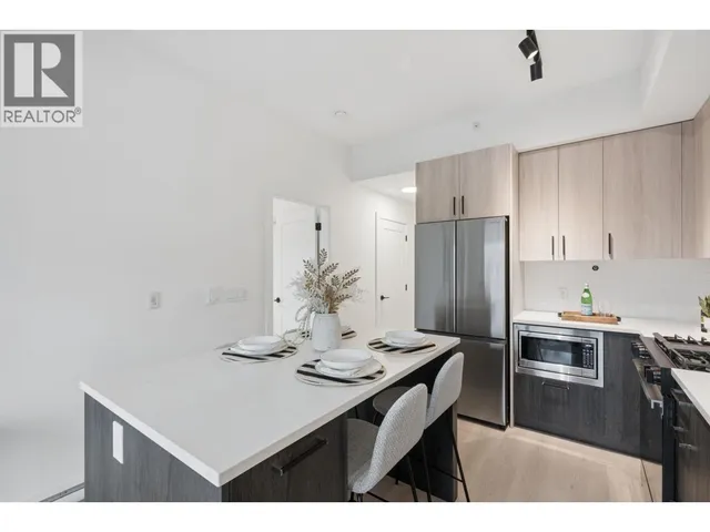 106 - 1100 CLARKE ROAD, Port Moody 3