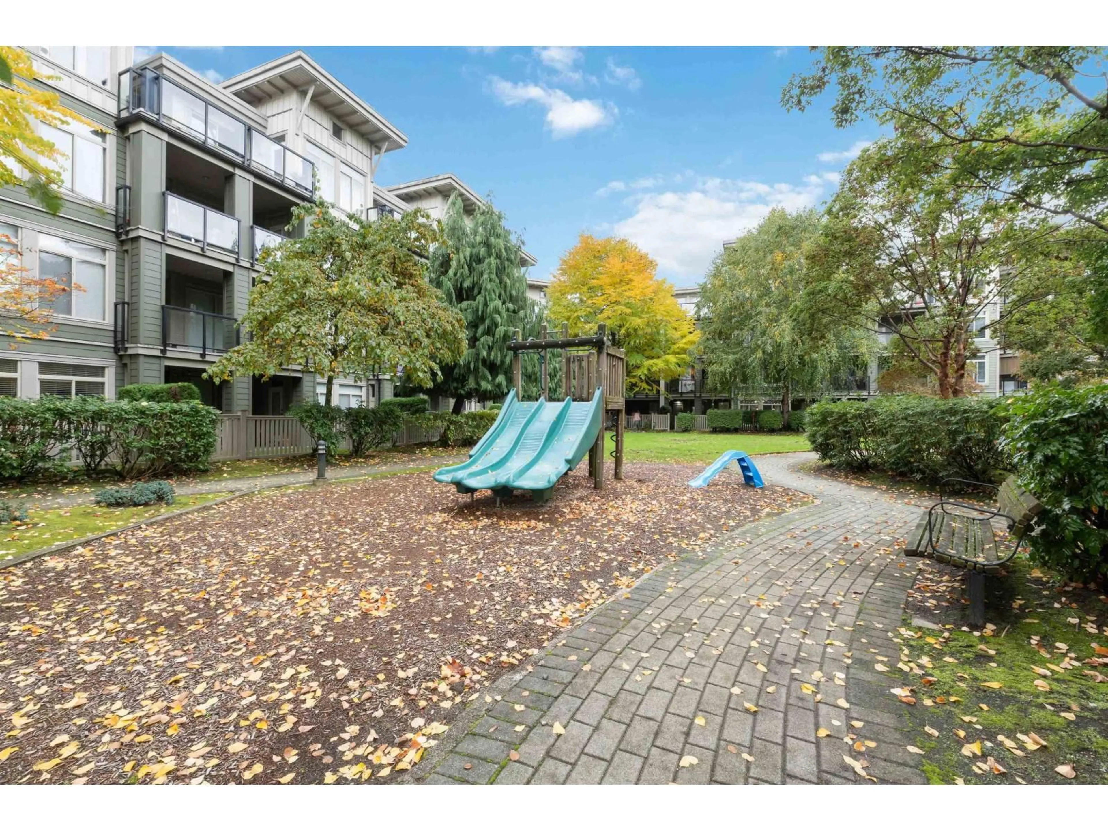Patio, unknown for 101 - 10180 153 STREET, Surrey British Columbia V3R0B5