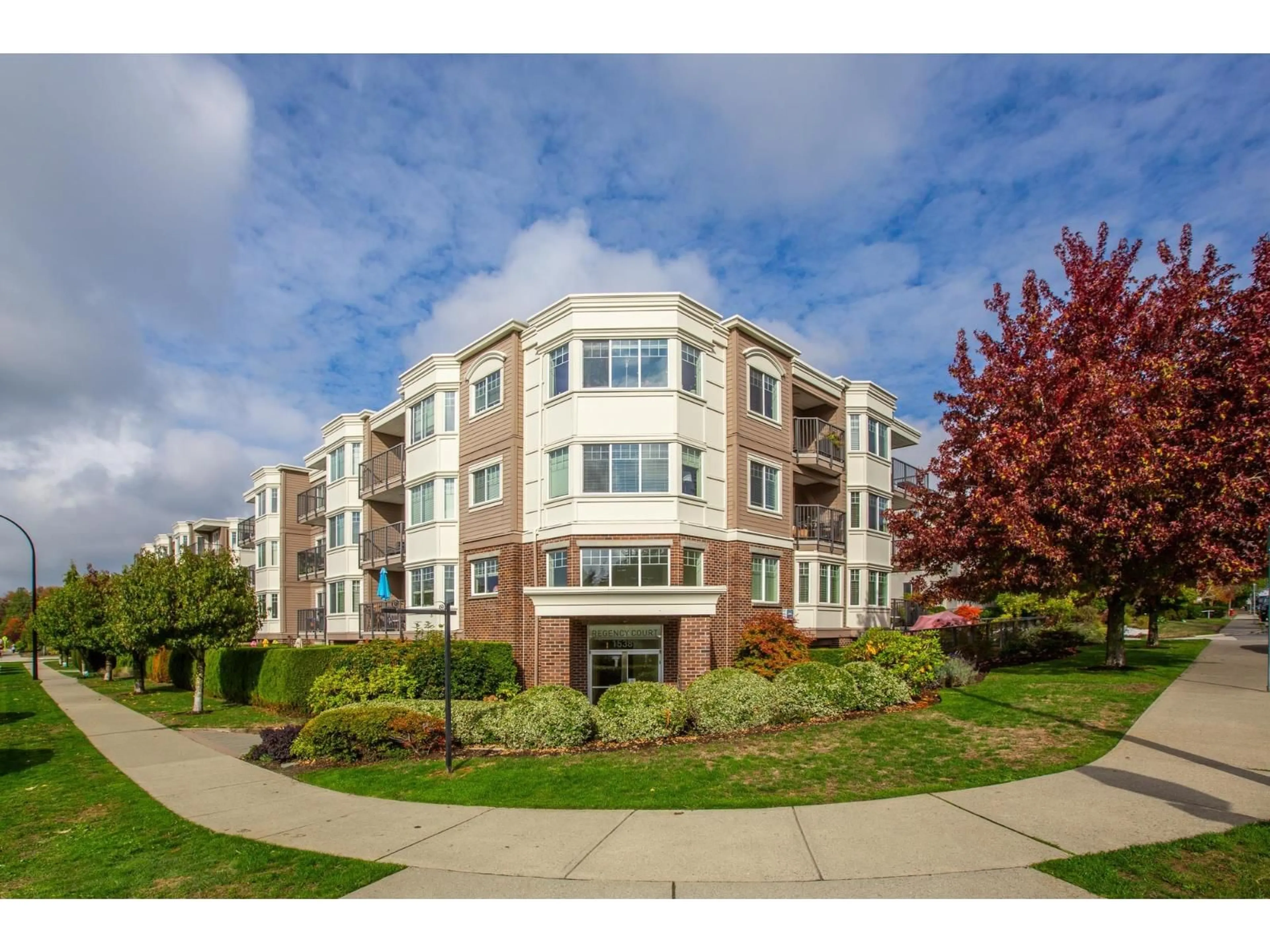 Unknown for 305 - 15389 ROPER AVENUE, White Rock British Columbia V4B2G2