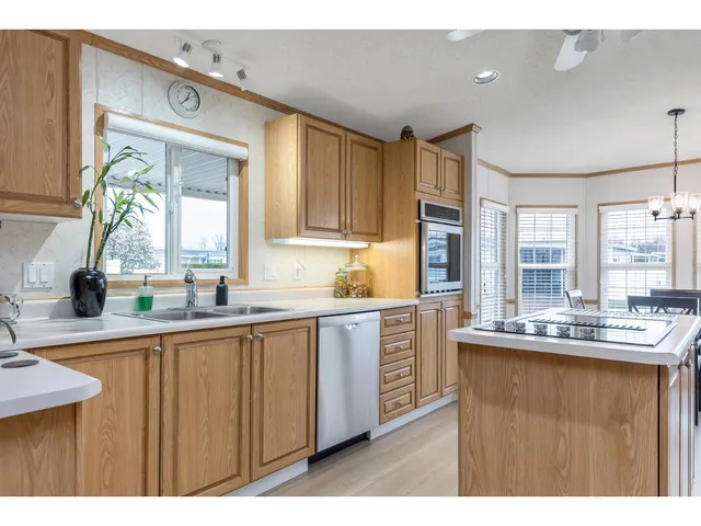 6 - 45918 KNIGHT ROAD, Chilliwack 3
