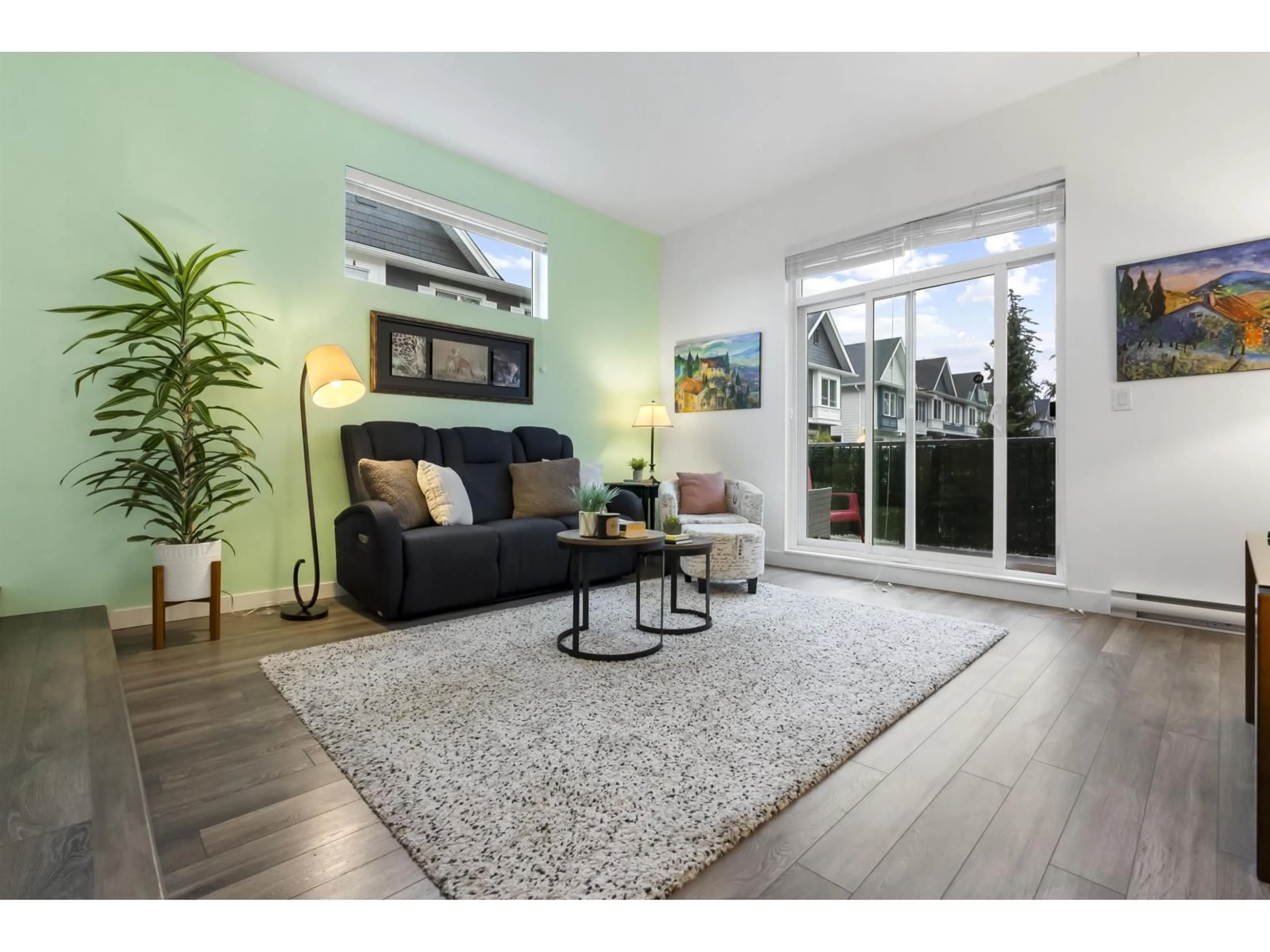 Living room with furniture, unknown for 58 - 16678 25 AVENUE, Surrey British Columbia V3Z0Z2