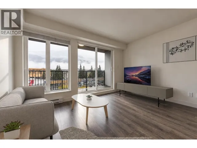 403 - 1365 PEMBERTON AVENUE, Squamish 2