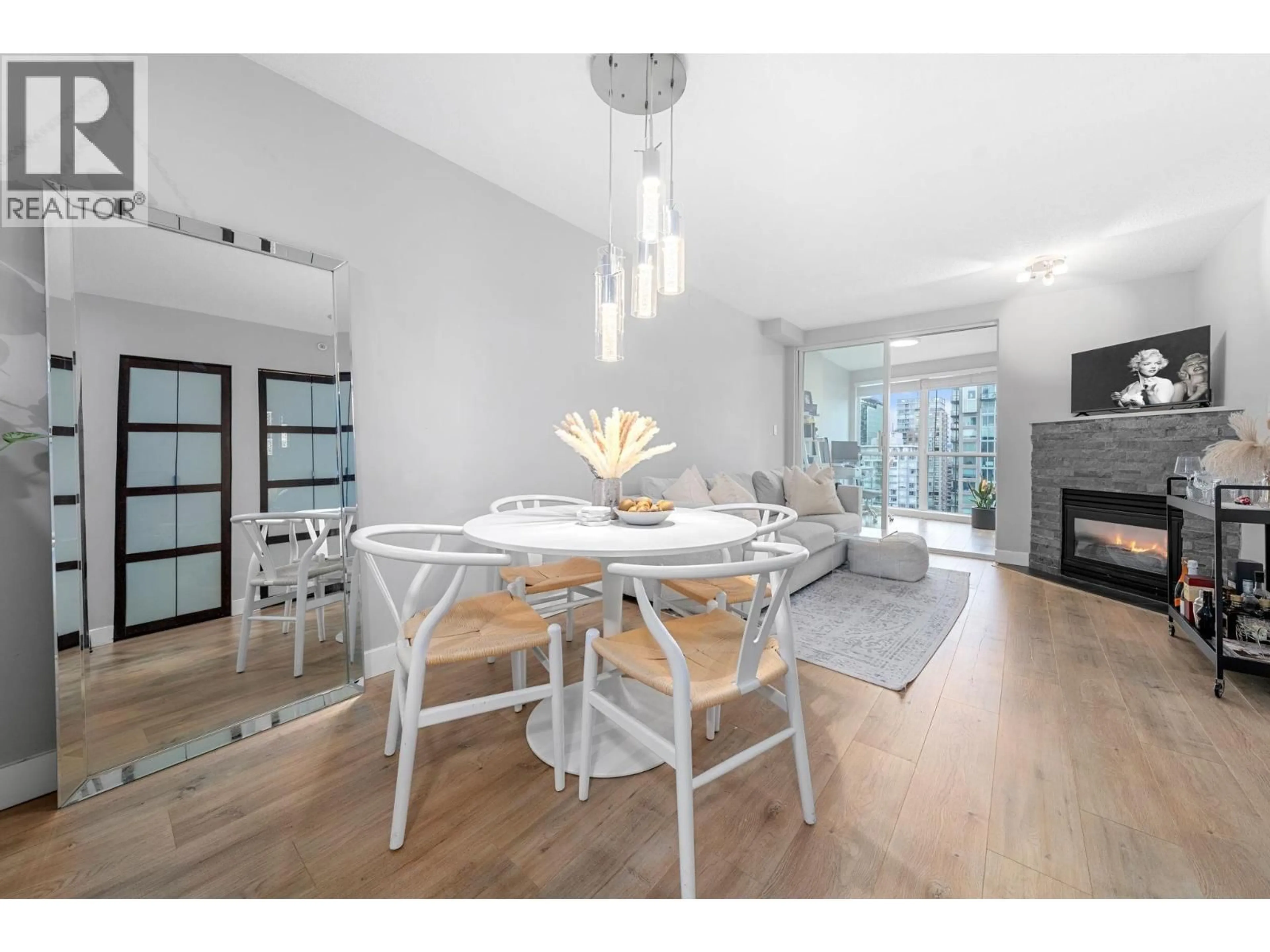 Dining room, wood/laminate floor for 2803 - 939 HOMER STREET, Vancouver British Columbia V6B2W6