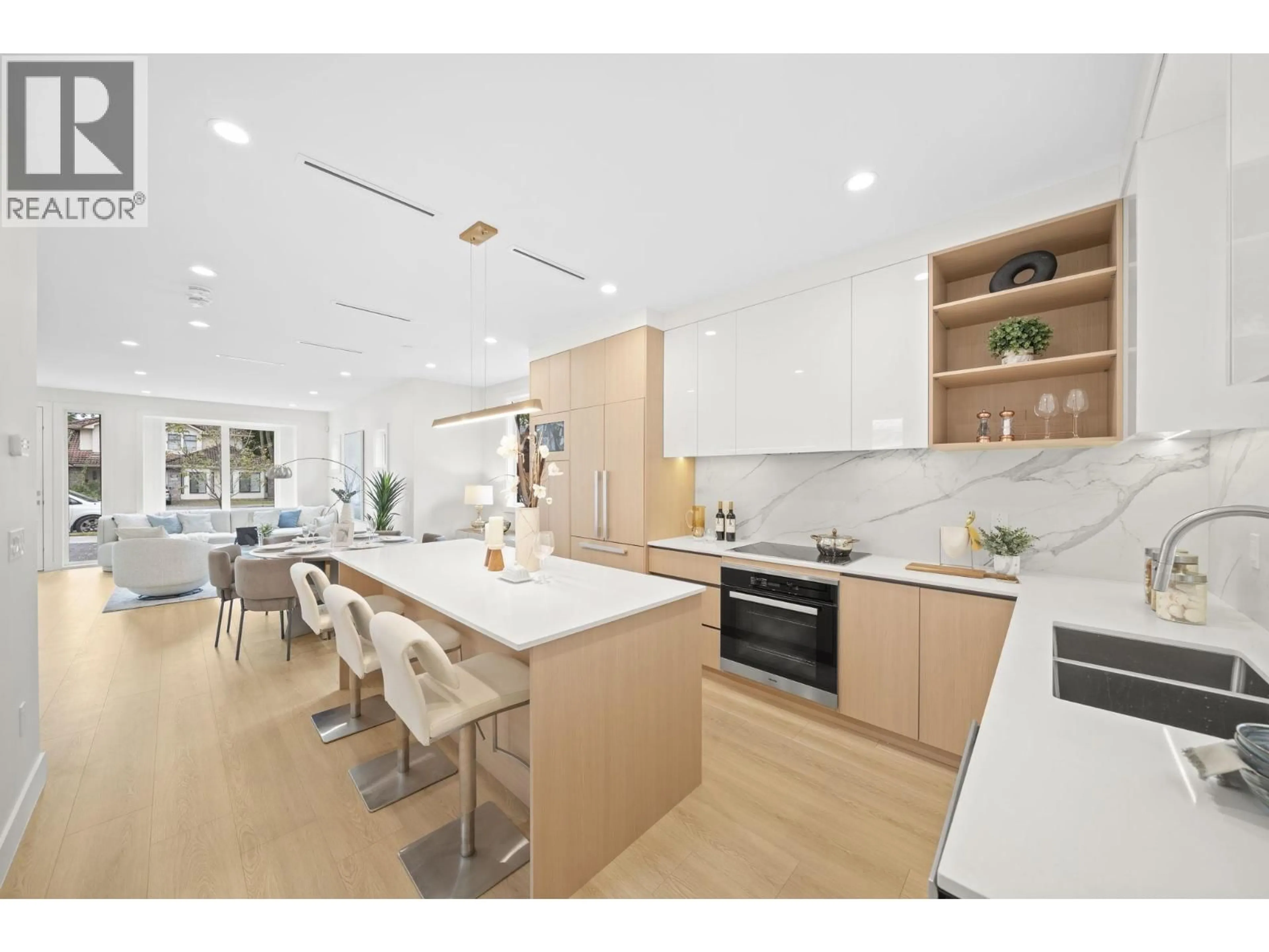 Open concept kitchen, unknown for 6700 FRANCIS ROAD, Richmond British Columbia V7C1K5