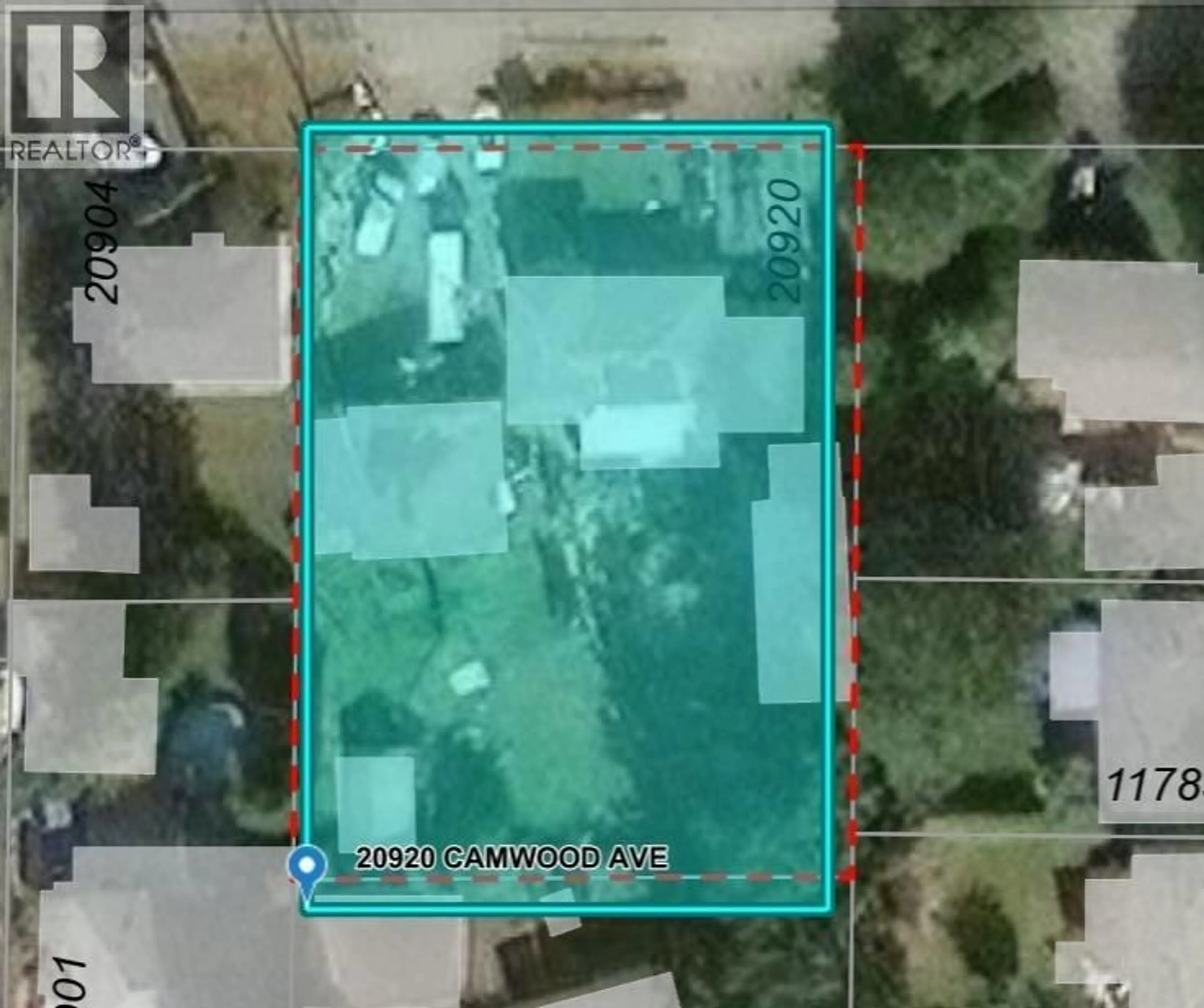 A pic from outside/outdoor area/front of a property/back of a property/a pic from drone, street for 20920 CAMWOOD AVENUE, Maple Ridge British Columbia V2X2P1