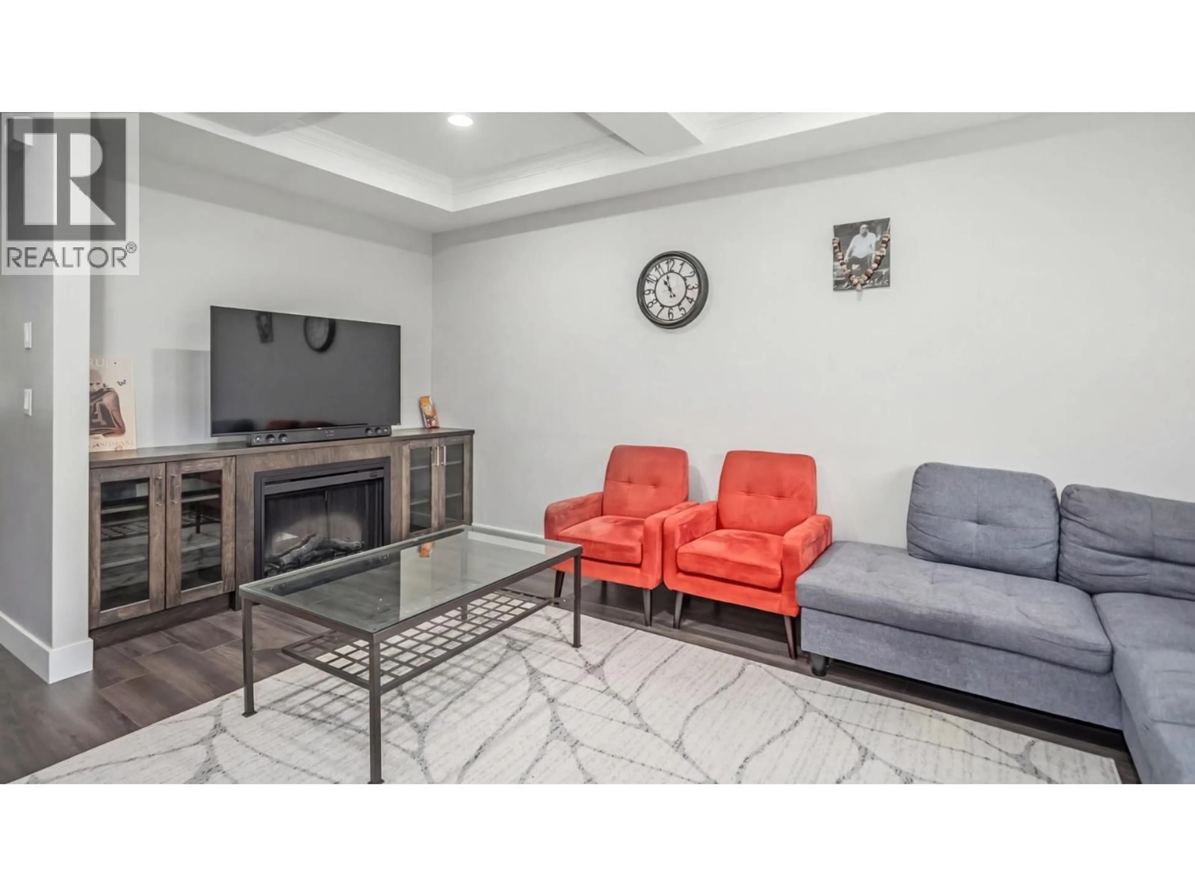 Living room with furniture, unknown for 2 - 10480 248 STREET, Maple Ridge British Columbia V2W0J4