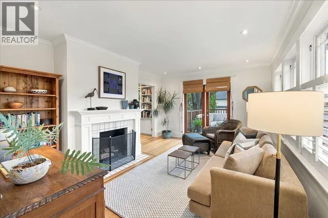 706 24TH AVENUE, Vancouver 5