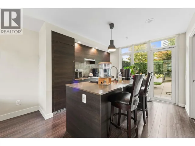104 - 578 EMERSON STREET, Coquitlam 4