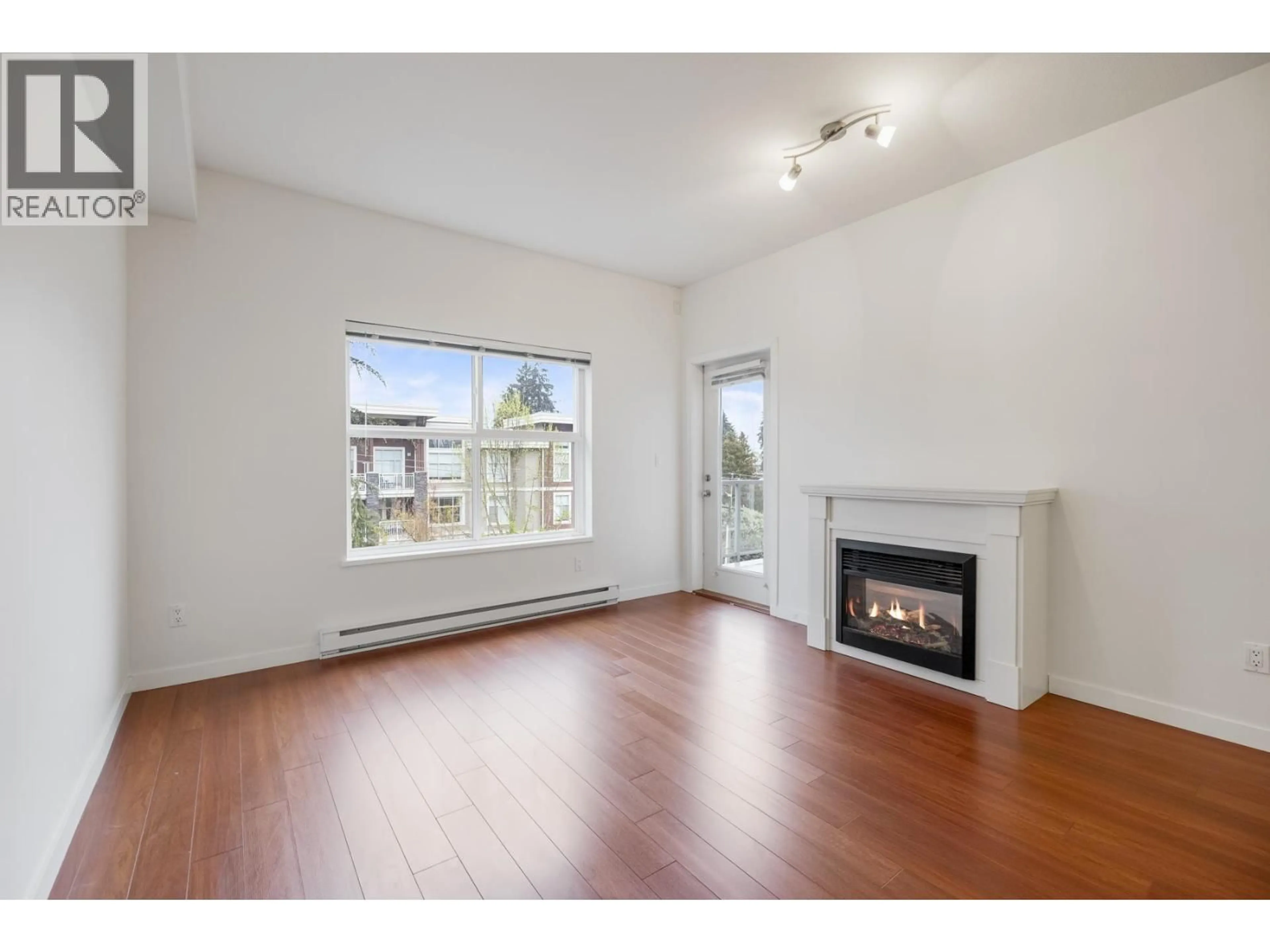 A pic of a room for 403 - 2488 KELLY AVENUE, Port Coquitlam British Columbia V3C1Y4