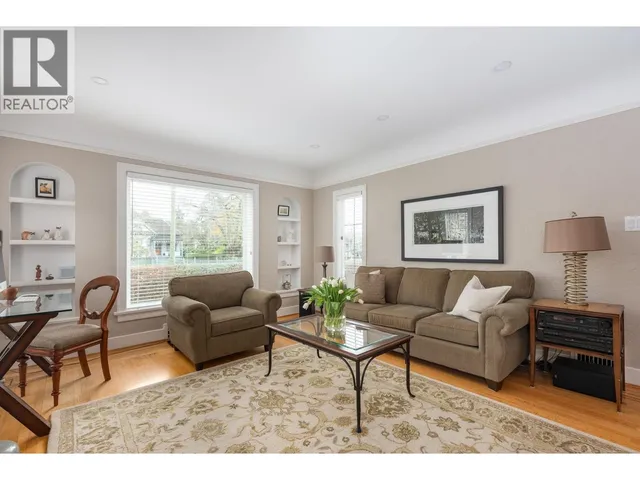 438 FOURTH STREET, New Westminster 4