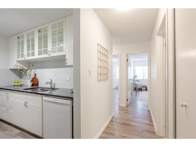 203 - 12890 17 AVENUE, Surrey 5