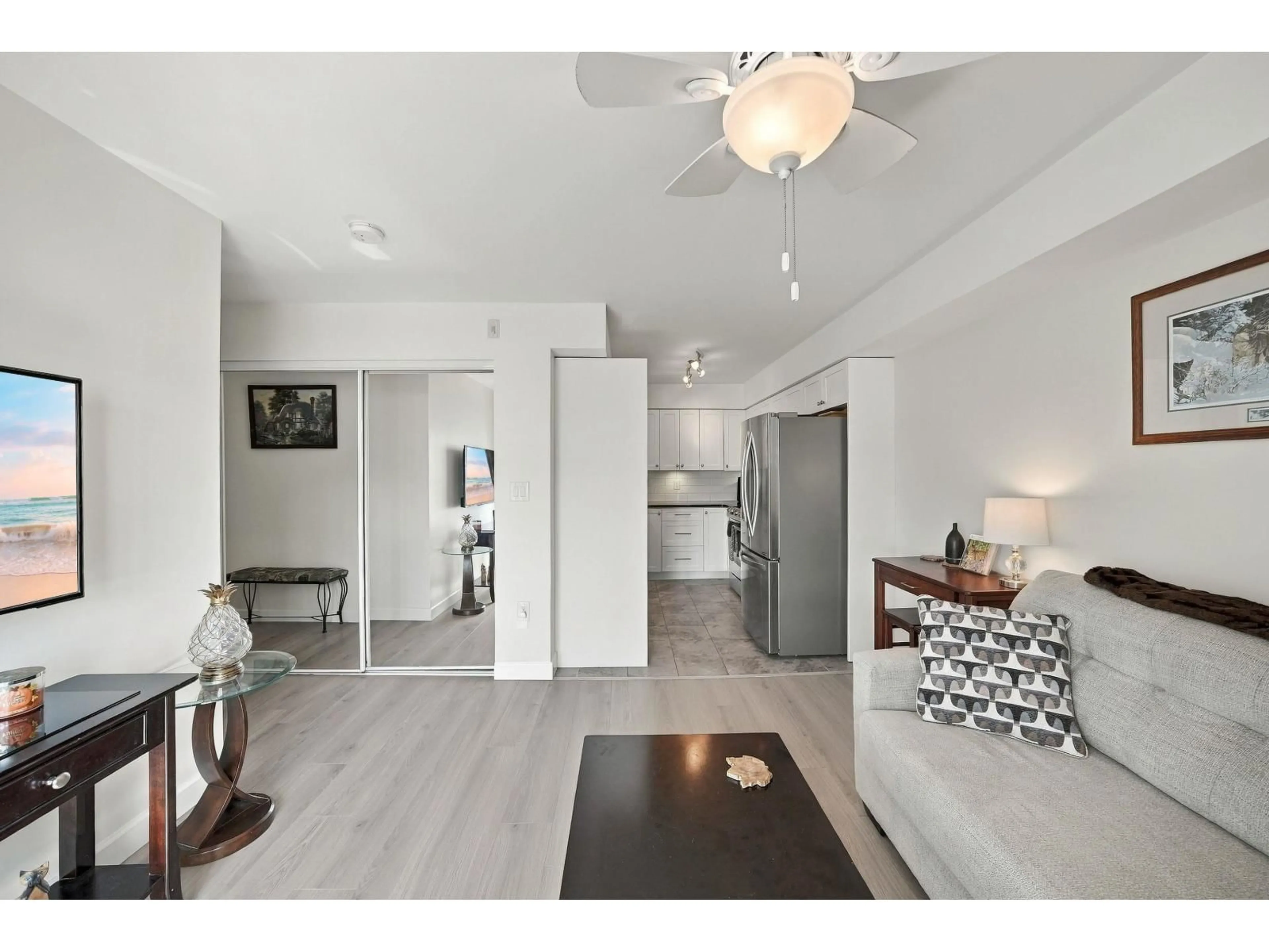 Unknown for 106 - 14881 MARINE DRIVE, White Rock British Columbia V4B1C2
