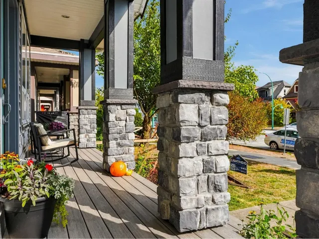 6959 192 STREET, Surrey 3