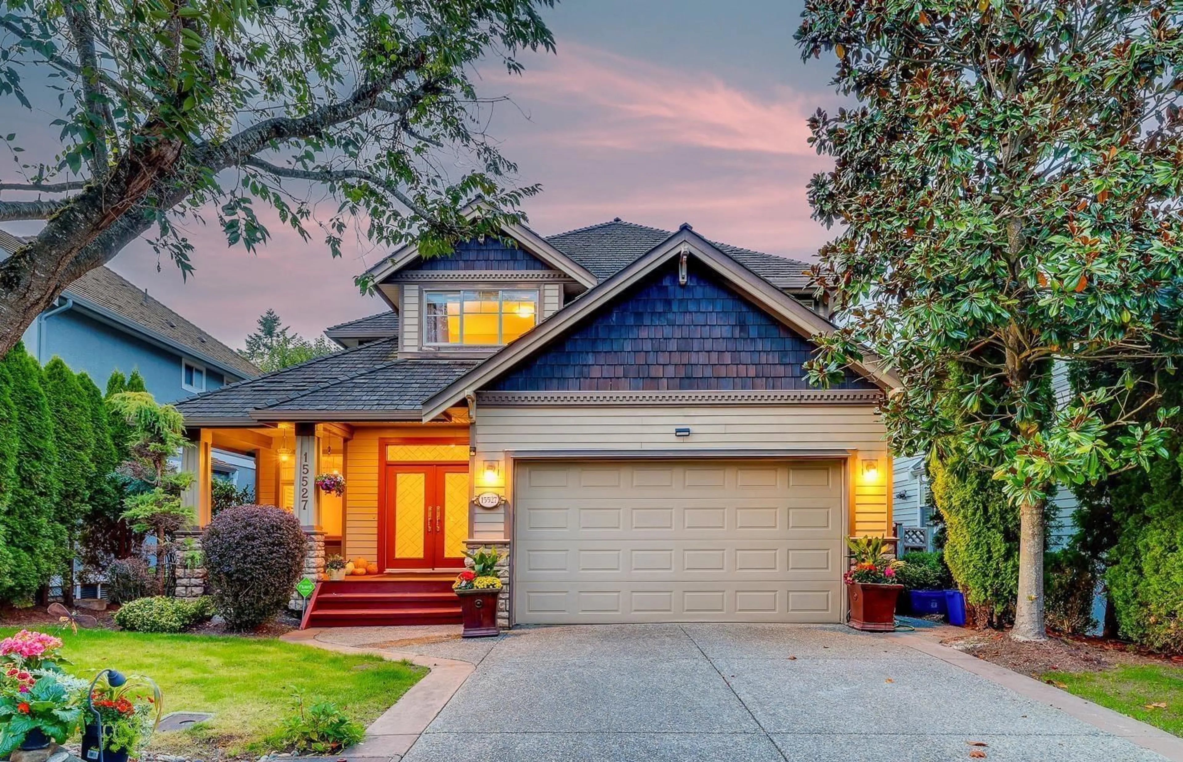 Home with brick exterior material, street for 15527 37A AVENUE, Surrey British Columbia V3Z0H6