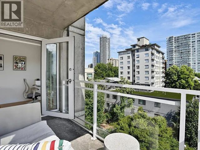 501 - 1150 BUTE STREET, Vancouver 5