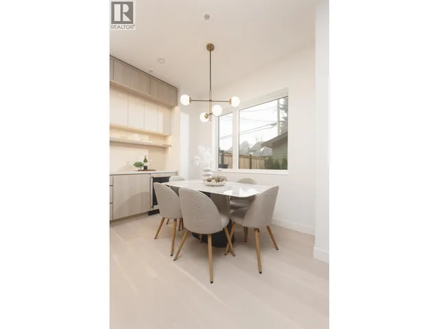2 - 2755 11TH AVENUE, Vancouver 4