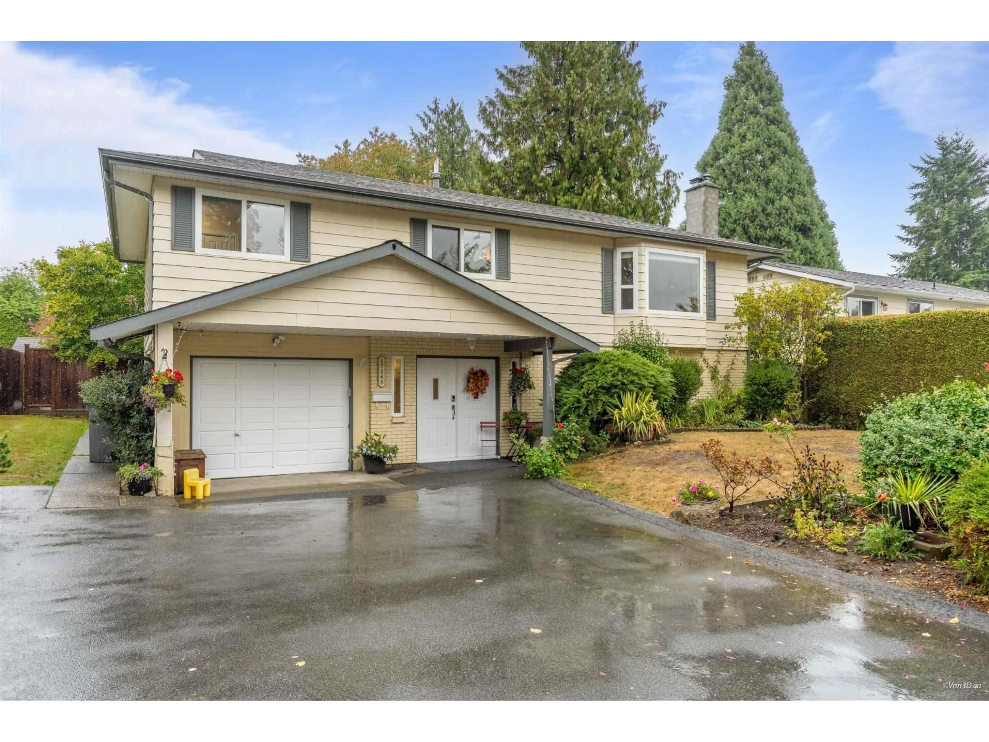 Home with vinyl exterior material, street for 17245 59A AVENUE, Surrey British Columbia V3S5S4