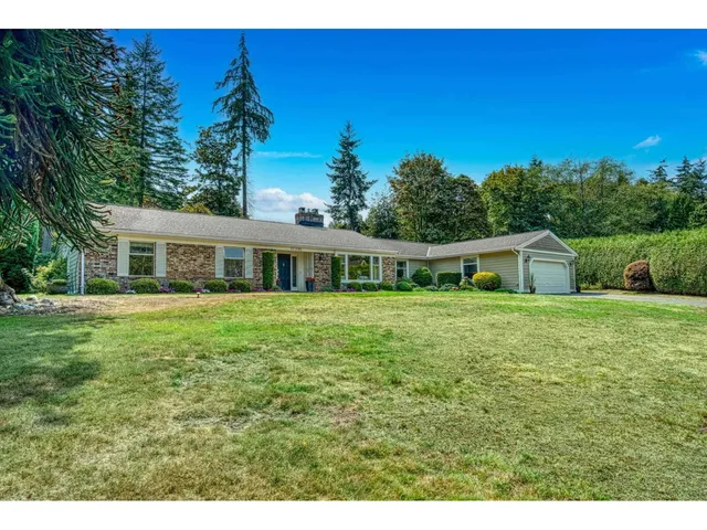 17394 28A AVENUE, Surrey 2