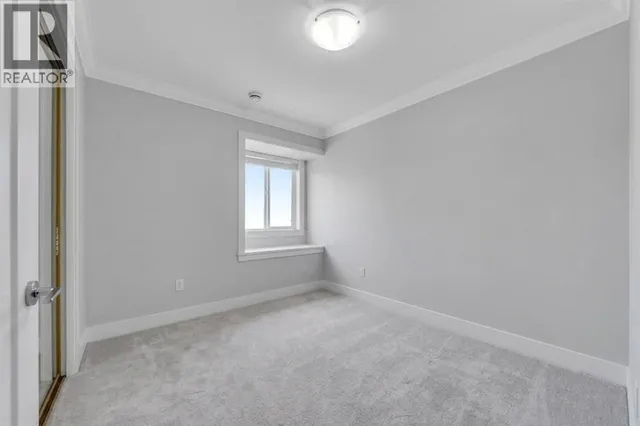 907 HARRIS AVENUE, Coquitlam 4