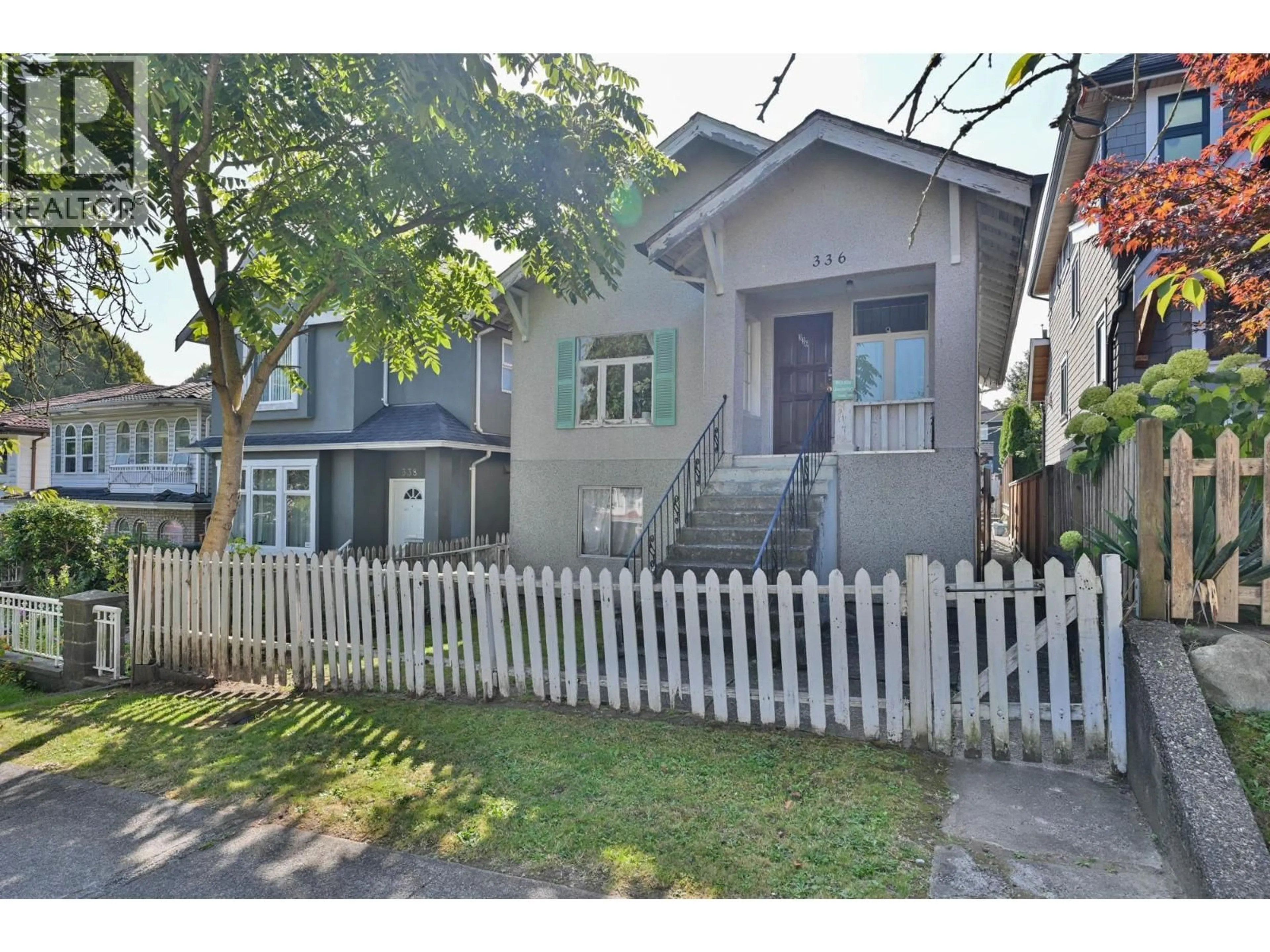 Unknown for 336 17TH AVENUE, Vancouver British Columbia V5V1A8