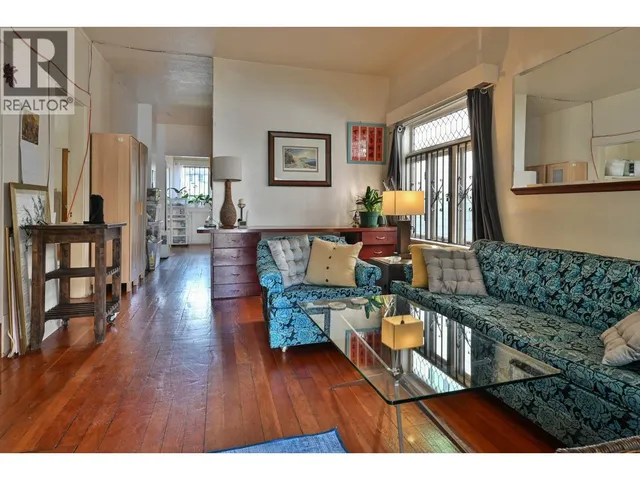 336 17TH AVENUE, Vancouver 3