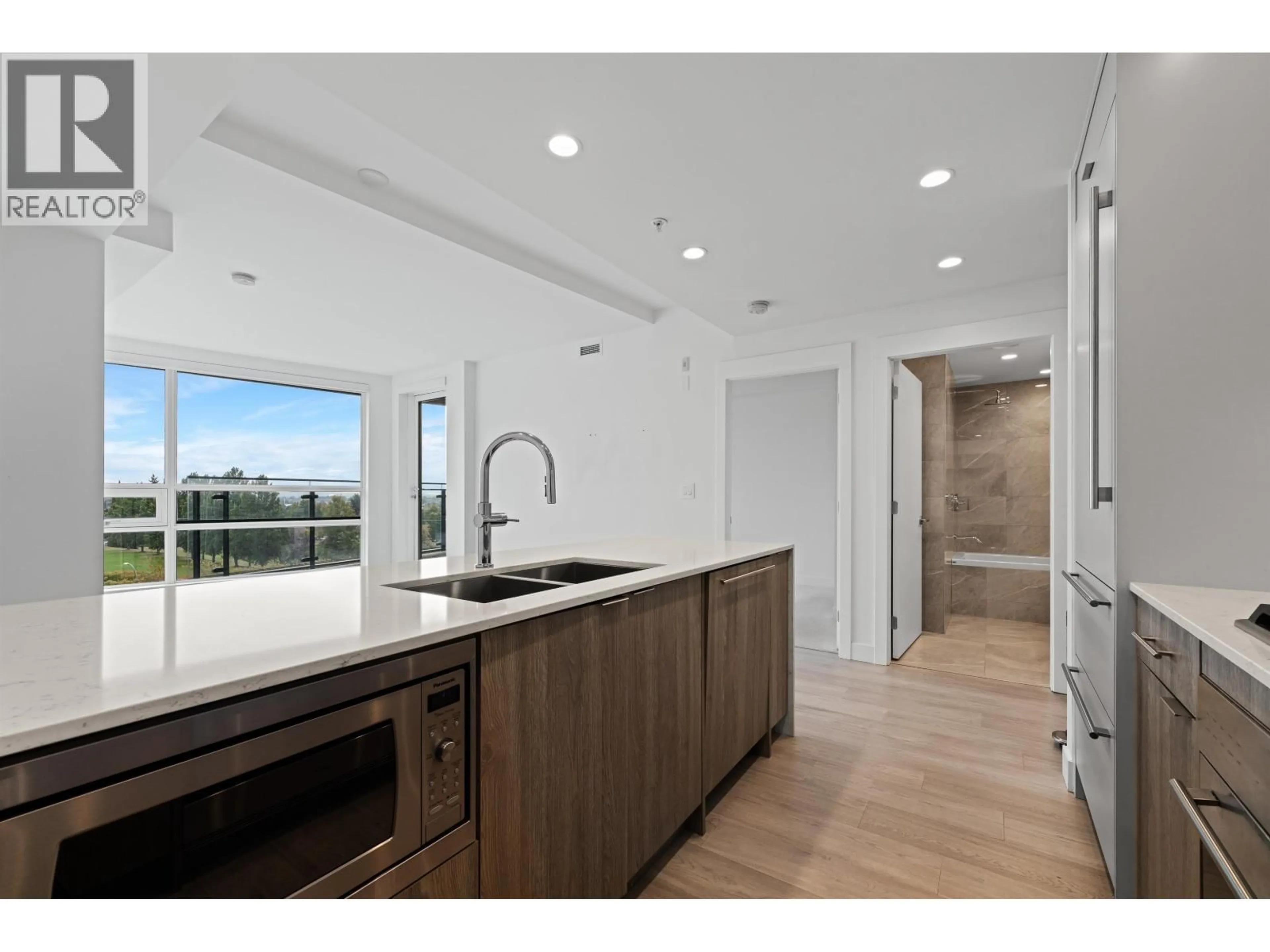 Open concept kitchen, unknown for 408 - 7638 CAMBIE STREET, Vancouver British Columbia V6P3H7
