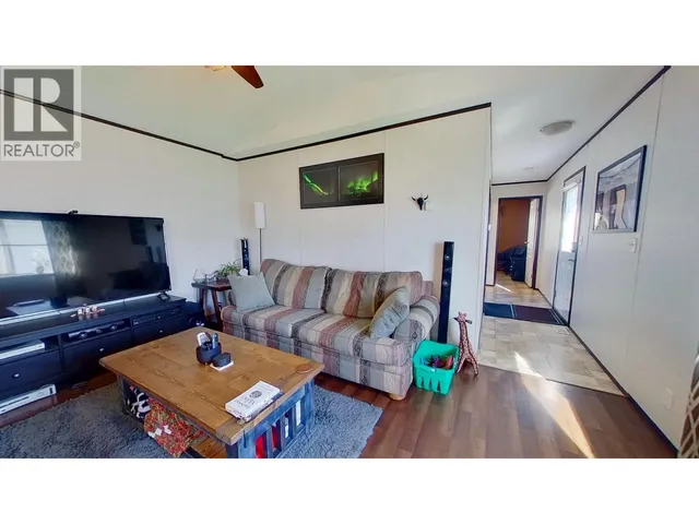 26A - 6828 ALCAN FRONTAGE ROAD, Fort St. John 3