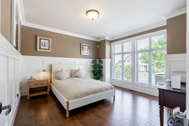 16100 27A AVENUE, Surrey 5