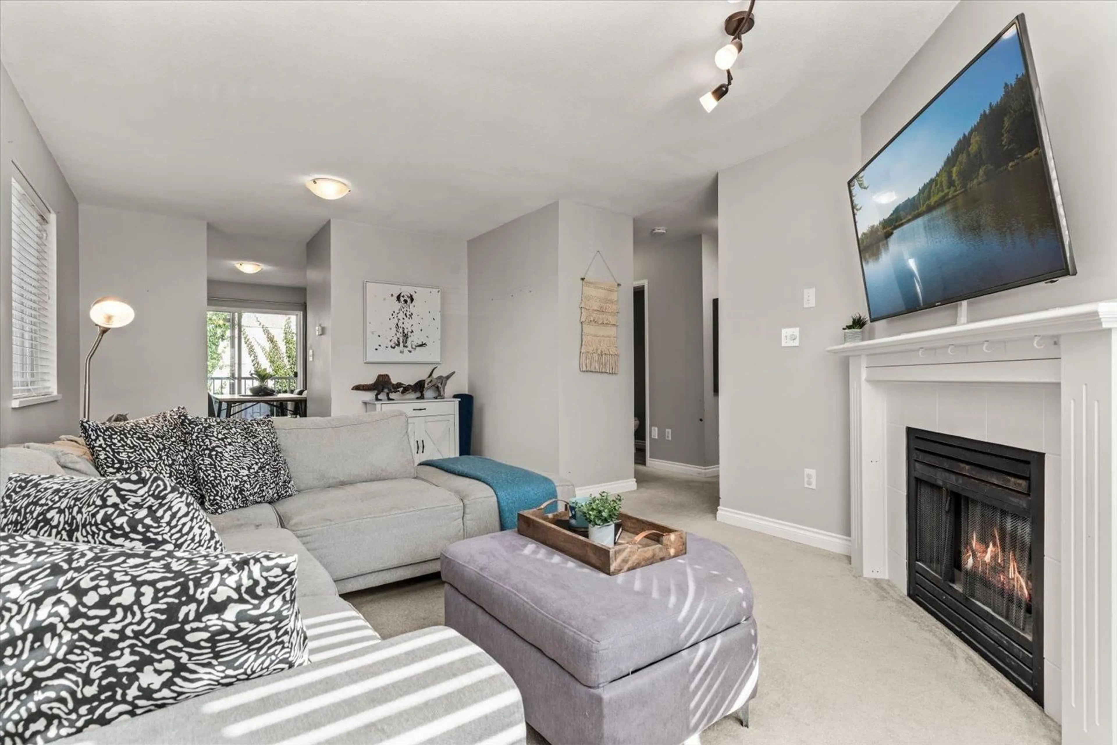 Living room with furniture, unknown for 47 - 5950 VEDDER ROAD, Chilliwack British Columbia V2R3P2