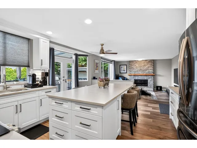 8277 153B STREET, Surrey 5