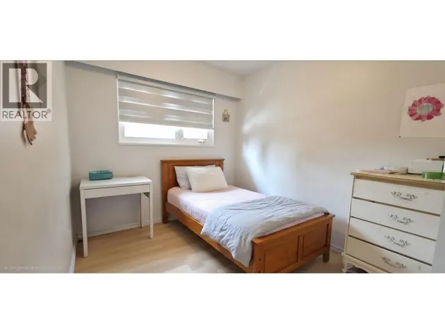 12130 GREENWELL STREET STREET, Maple Ridge 5