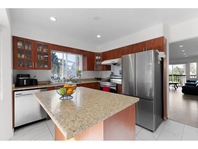 7991 138A STREET, Surrey 5