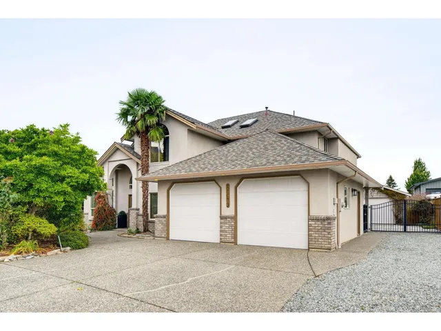 21679 52 AVENUE, Langley 2