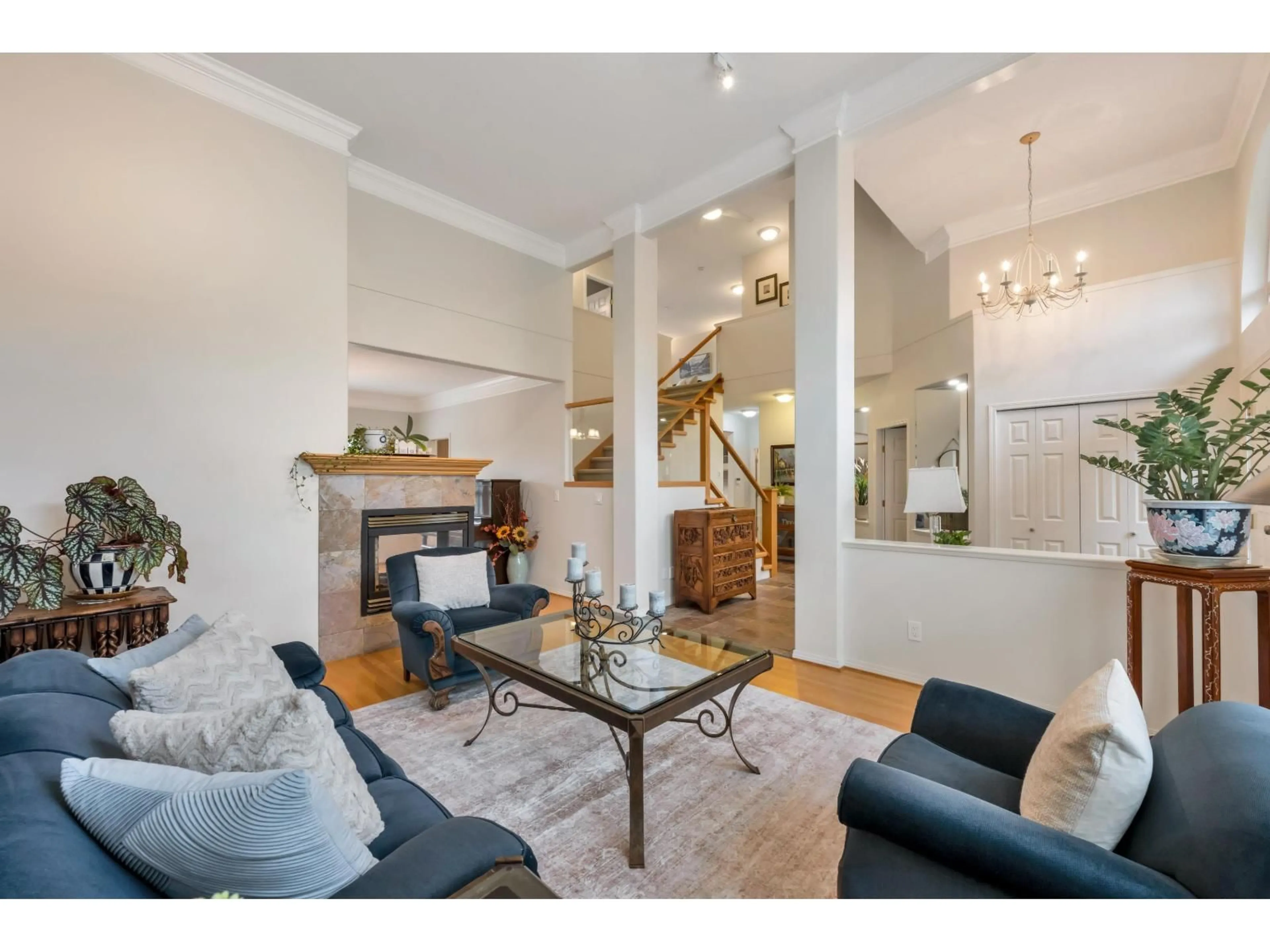 Living room with furniture, unknown for 21679 52 AVENUE, Langley British Columbia V2Y1L7
