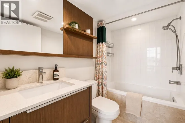 705 - 538 7TH AVENUE, Vancouver 5