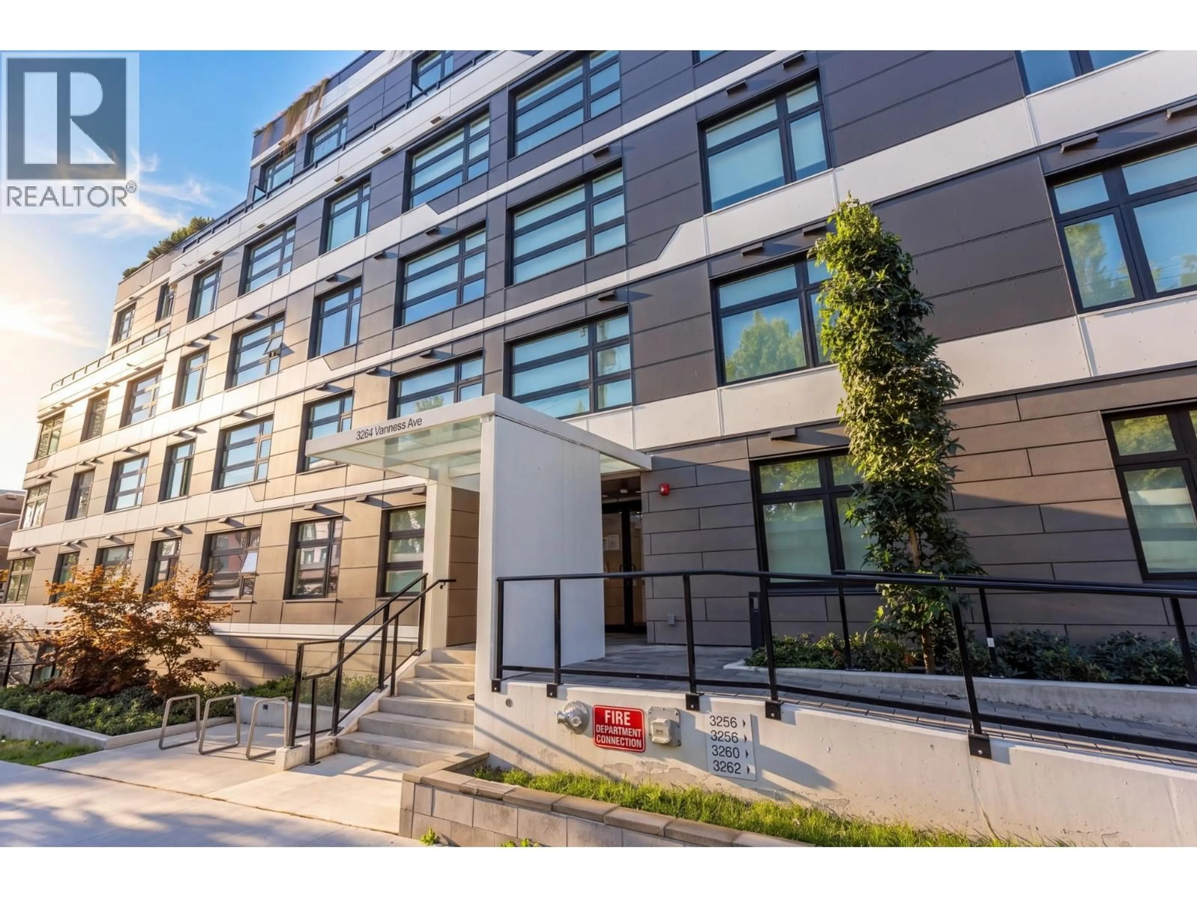 Unknown for 603 - 3264 VANNESS STREET, Vancouver British Columbia V5R0L5