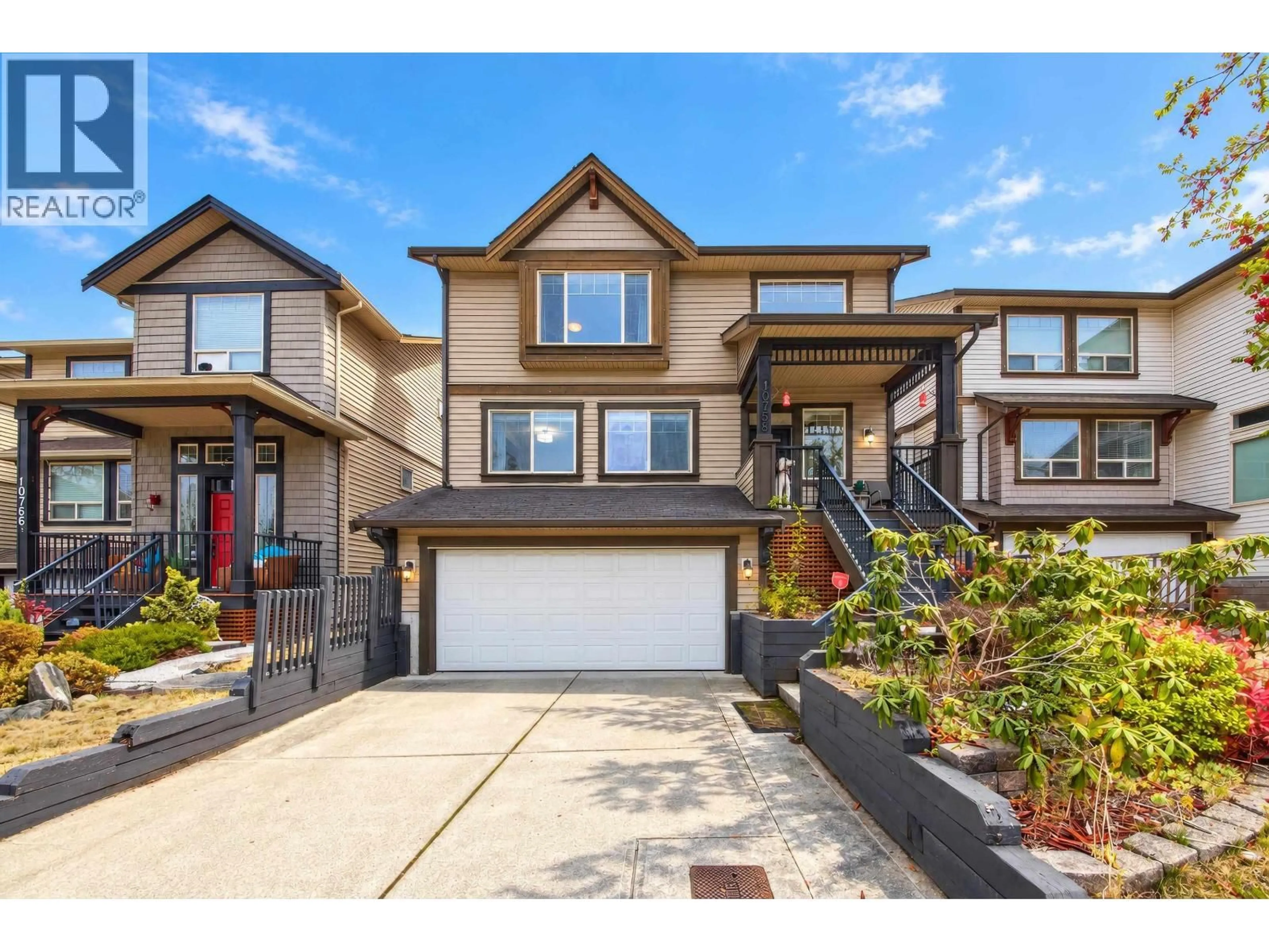 Home with vinyl exterior material, street for 10758 BEECHAM PLACE, Maple Ridge British Columbia V2W0E9