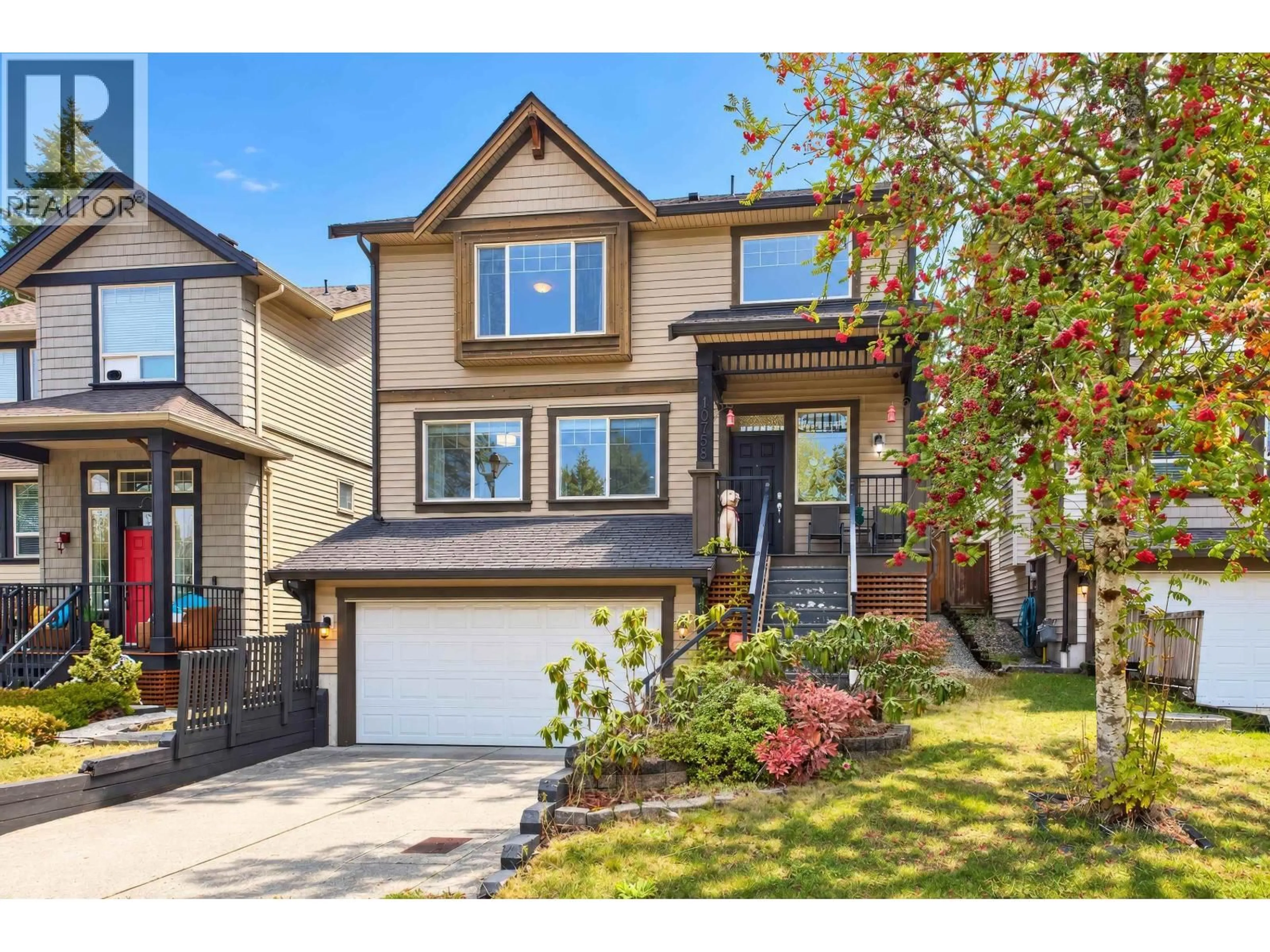 Home with vinyl exterior material, street for 10758 BEECHAM PLACE, Maple Ridge British Columbia V2W0E9