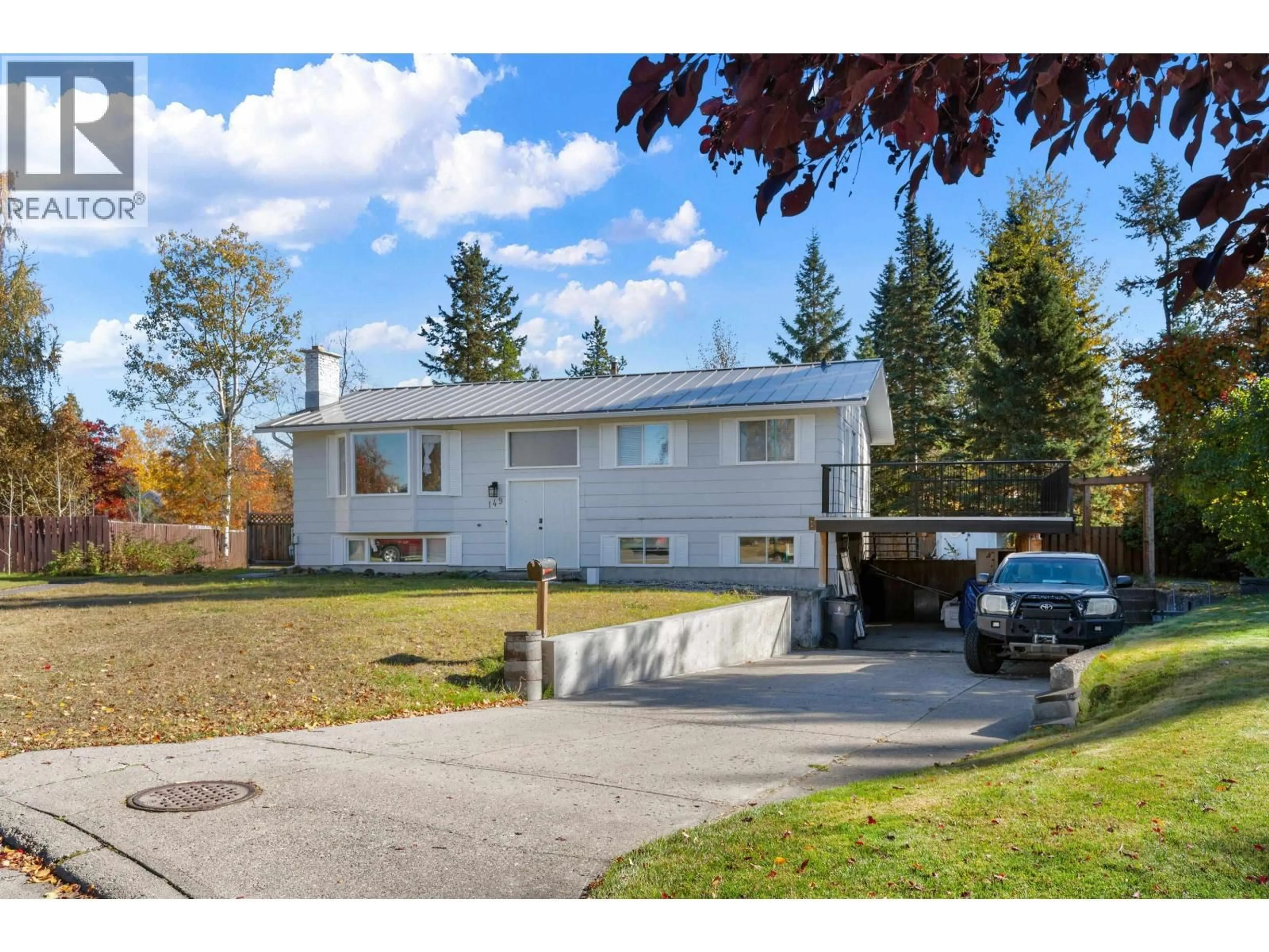 Home with vinyl exterior material, street for 149 LOFTING PLACE, Prince George British Columbia V2M4T1