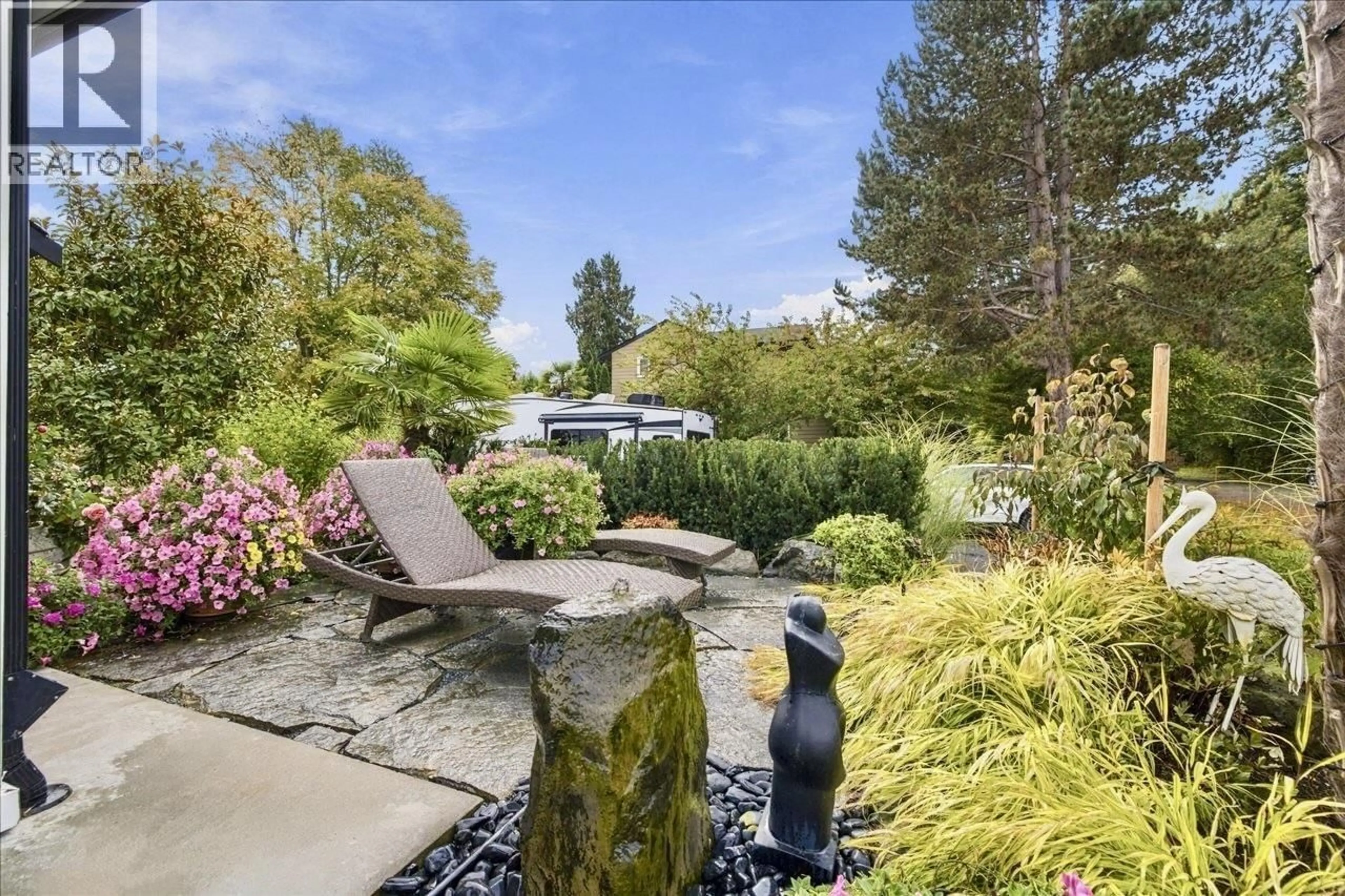 Patio, water/lake/river/ocean view for 102 66 STREET, Delta British Columbia V4L2E5