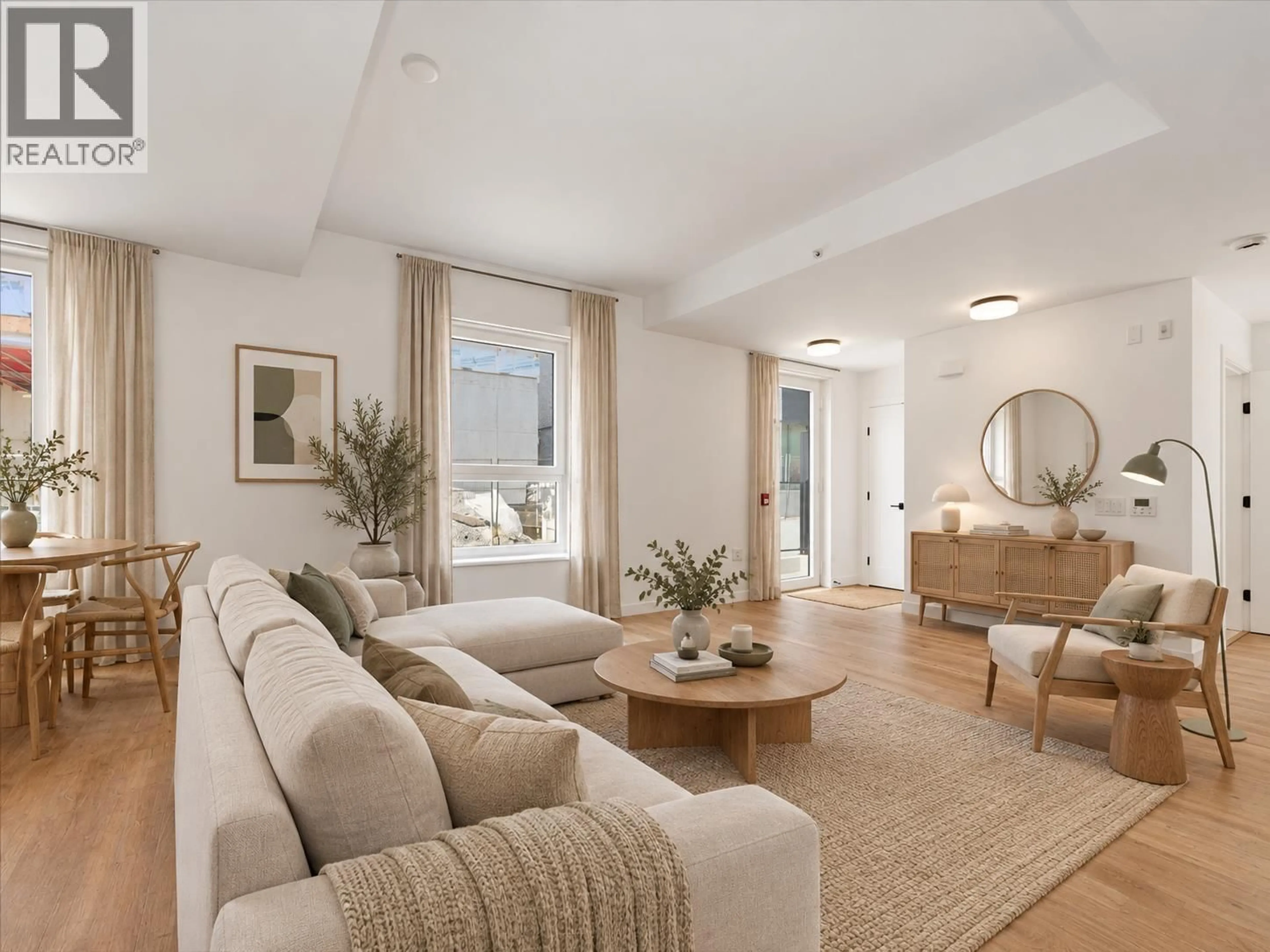 Living room with furniture, unknown for 6833 CAMBIE STREET, Vancouver British Columbia V6P3H1